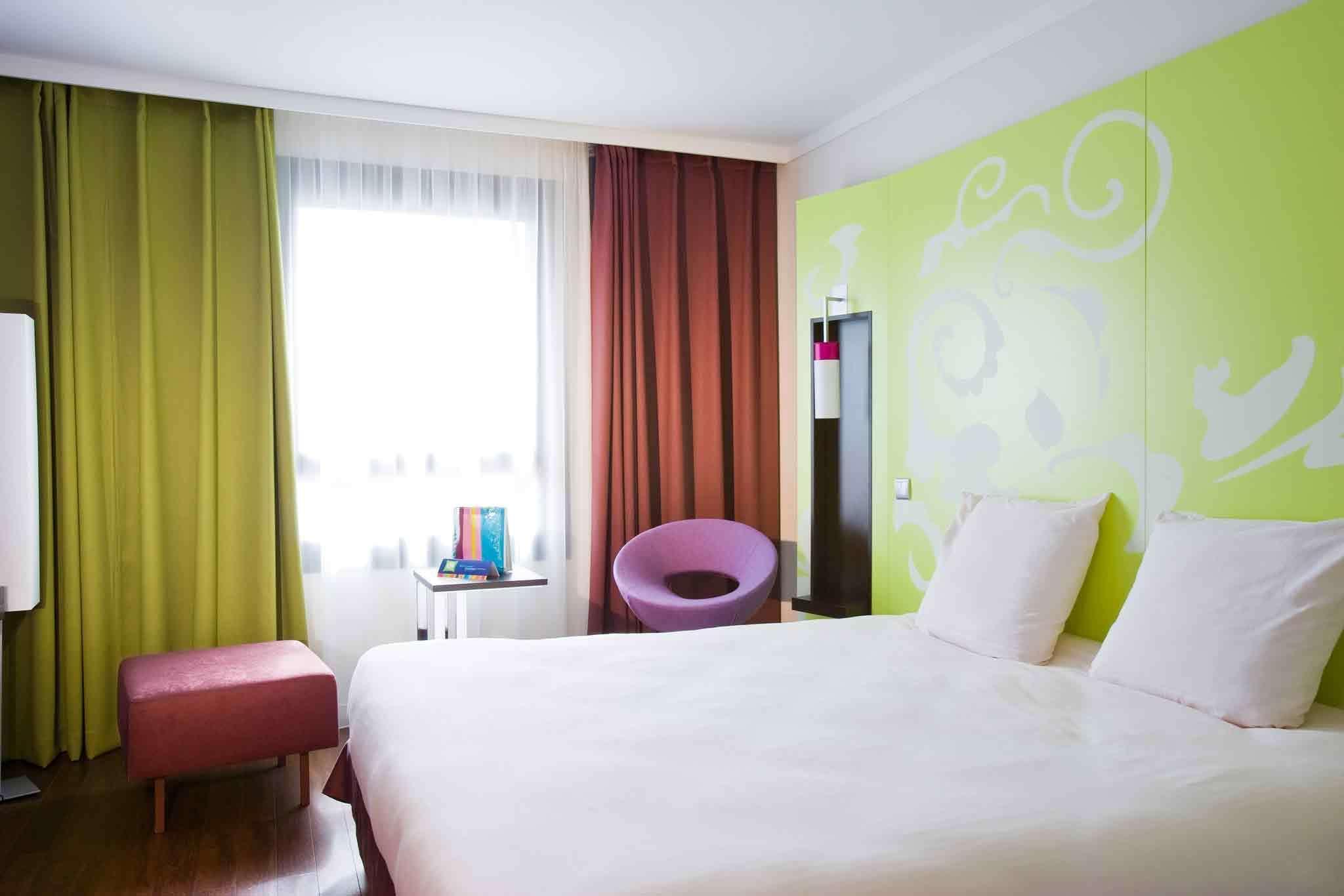 Ibis Styles Evry Courcouronnes Hotel And Events Exterior photo